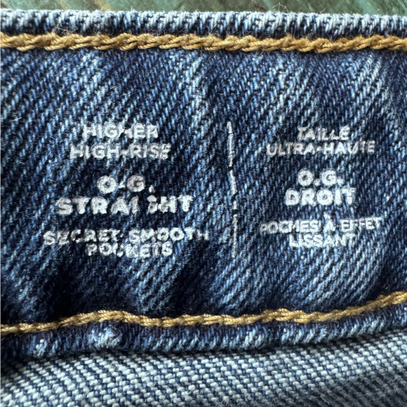Old Navy Higher High Rise OG Straight Blue Jeans Distressed Button Fly Size 6 - Picture 5 of 13